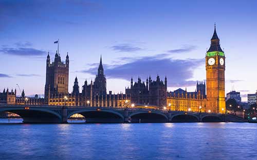 英國留學費用音樂專業(yè)多少？英國留學音樂專業(yè)哪個學校好？