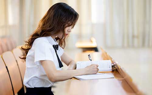 中外合作辦學怎么參加？中外合辦院校優(yōu)勢是什么？