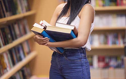 英國服裝留學(xué)大學(xué)排名，TOP4院校一覽