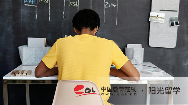 雅思考試時(shí)間能調(diào)整嗎，怎么申請(qǐng)轉(zhuǎn)考