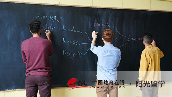 美國平面/視覺傳達(dá)設(shè)計專業(yè)研究生留學(xué)有哪些條件