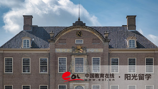 加拿大版畫專業(yè)本科留學有哪些條件