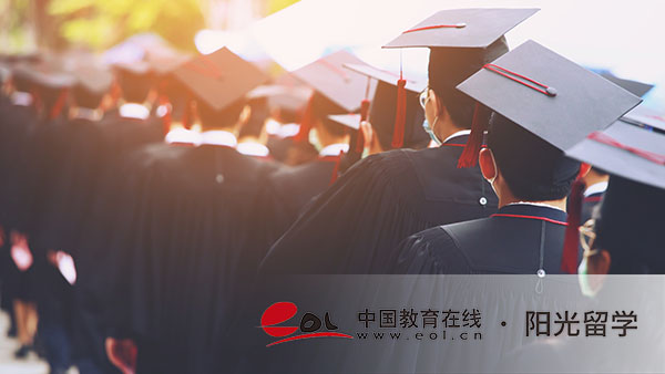 澳洲時裝設(shè)計(jì)專業(yè)研究生留學(xué)費(fèi)用一年多少錢